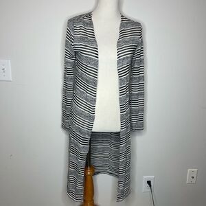 Nix & Nox- Black & White Striped Cardigan